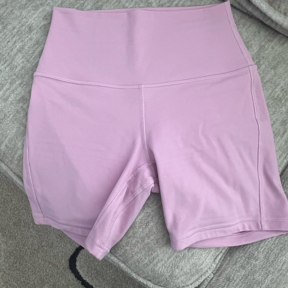 Lululemon Vita pink shorts size 4